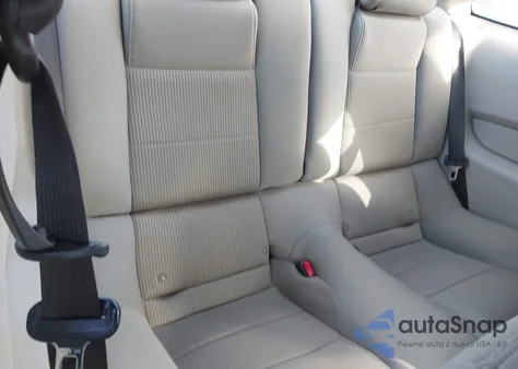 2011 Ford Mustang V6 z USA, uszkodzony, nr VIN 1ZVBP8AM9B5147313